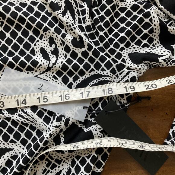 White House Black Market Reversible Wrap Dress Sz 12 New 2 In 1 Stretch 3/4 - Picture 8 of 9